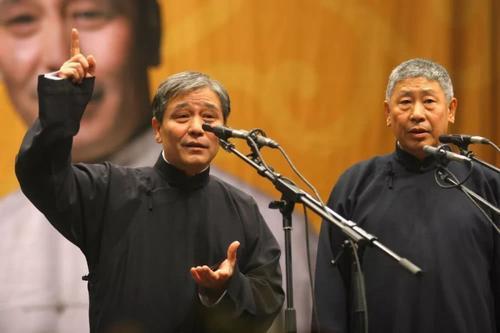 相声纠纷在线观看,笑料百出,网络直播背后的恩怨情仇 第1张 相声纠纷在线观看,笑料百出,网络直播背后的恩怨情仇 第1张